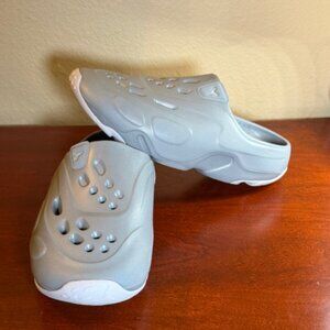 Nike Jordan Clog Slide Gray Foam Slip On Sandals Men’s M7 W8 Comfort Shoes